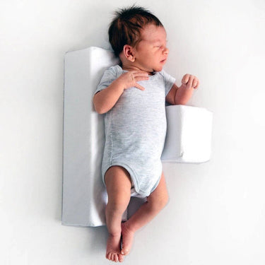 Baby Sleep Support Side Sleeper Wedge With Adjustable Width Foam - Image 2