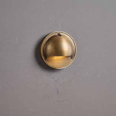 Circular Wall-Mounted Hardy Wall Lamp - Image 2