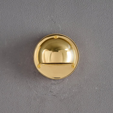 Circular Wall-Mounted Hardy Wall Lamp - Image 5