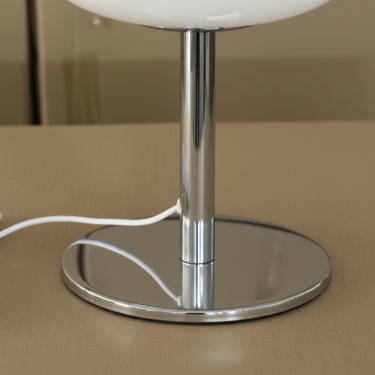 Milk Glass Egg Table Lamp - Image 6