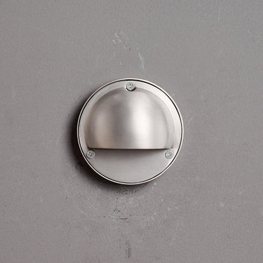 Circular Wall-Mounted Hardy Wall Lamp - Image 7
