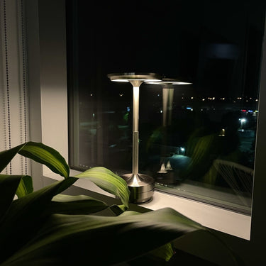 Cordless Rechargeable Modern Table Lamp With Touch Control - Image 6