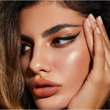 Dual-Head Eyeliner Pen For Effortless Cat-Eye And Perfect Wing In Seconds - Image 9
